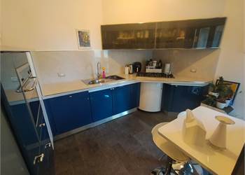 APPARTAMENTO PARI AL NUOVO